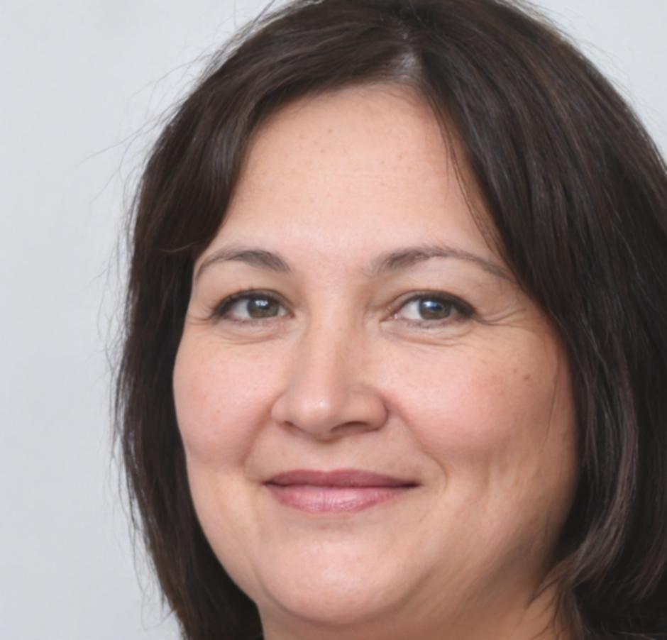 Siobhan Kellaway, curriculum developer for financial analysis training
